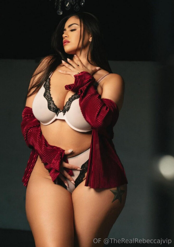 TheRealRebeccaJ / sm00ches – Nude Leaks Onlyfans