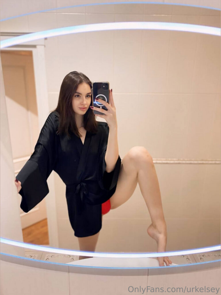 urkelsey/sexy_kelsey – Nude Leaks Onlyfans